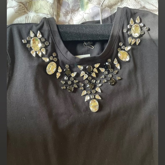 NWT Women’s Express Top - Picture 2 of 2